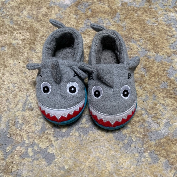 baby shark house shoes